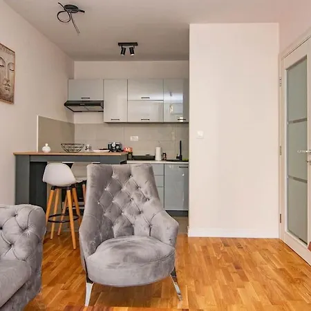 One-room New Building * Подгорица